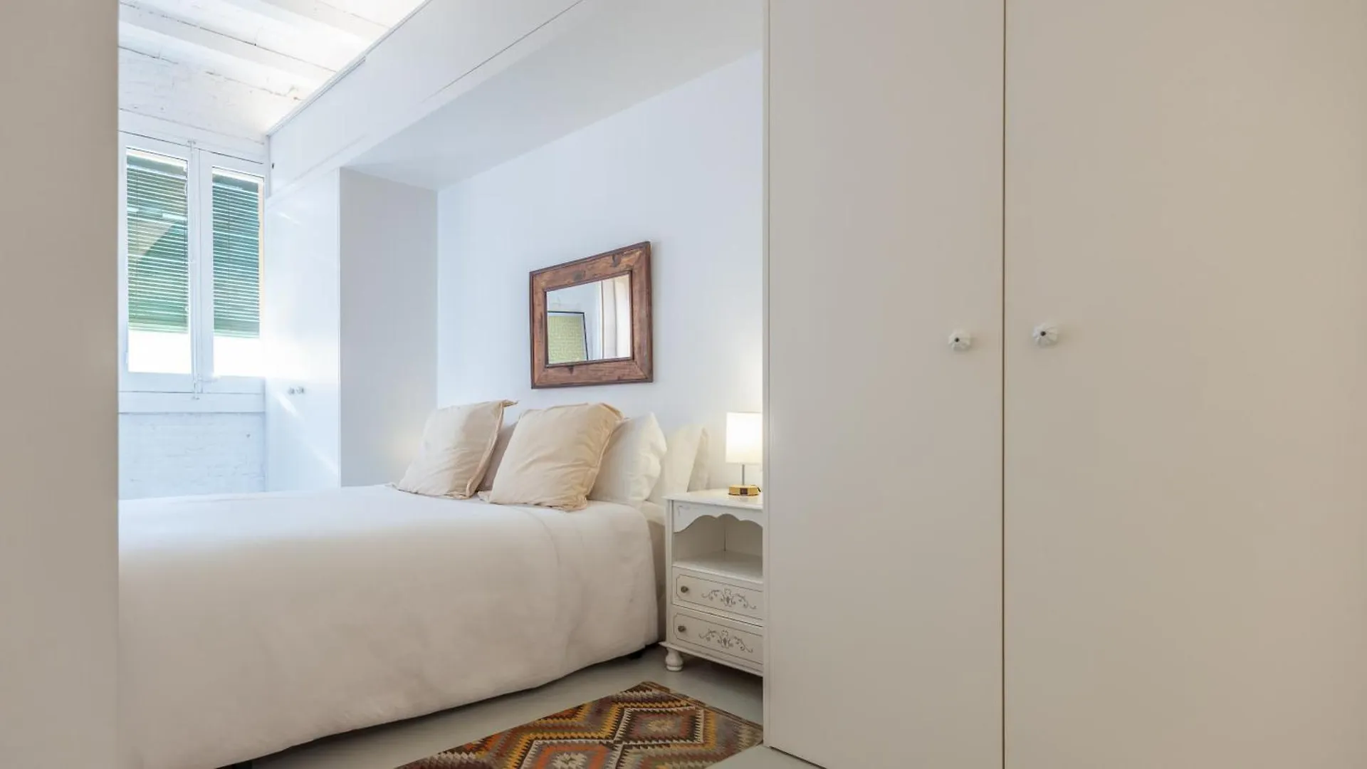 Stay U-Nique Apartments Llibertat Barcelona